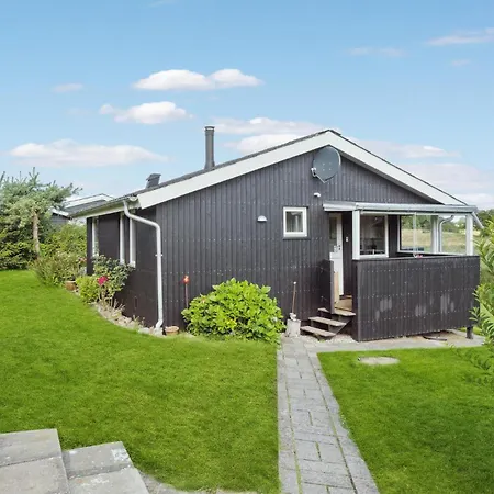 Strandoase Holiday home *