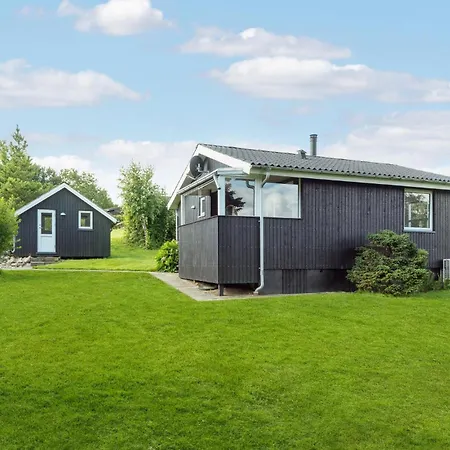 Holiday home Strandoase