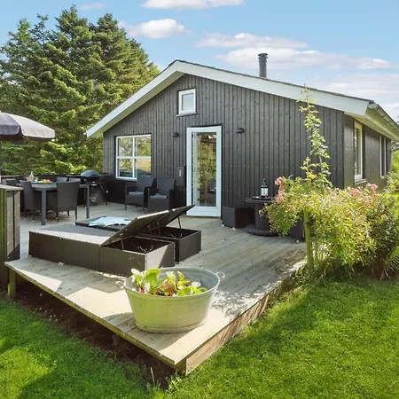 Holiday home Strandoase